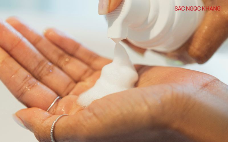 Sữa rửa mặt dạng bọt (Foam Cleanser)