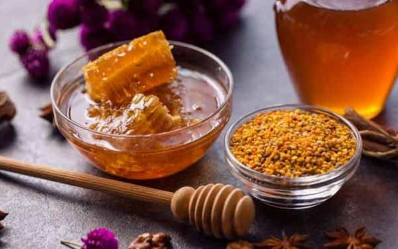 Nước phấn hoa mật ong mỗi sáng tốt cho cơ thể