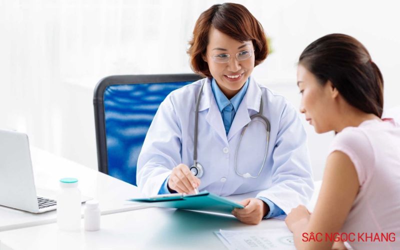 cổ họng lúc nào cũng có đờm là bệnh gì