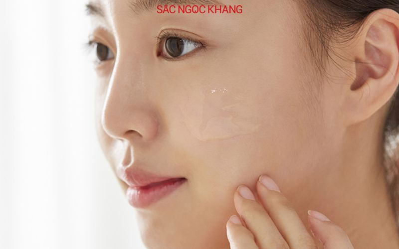 Collagen bôi mặt
