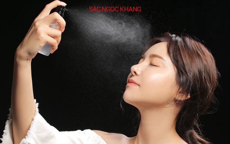 Nước hoa hồng