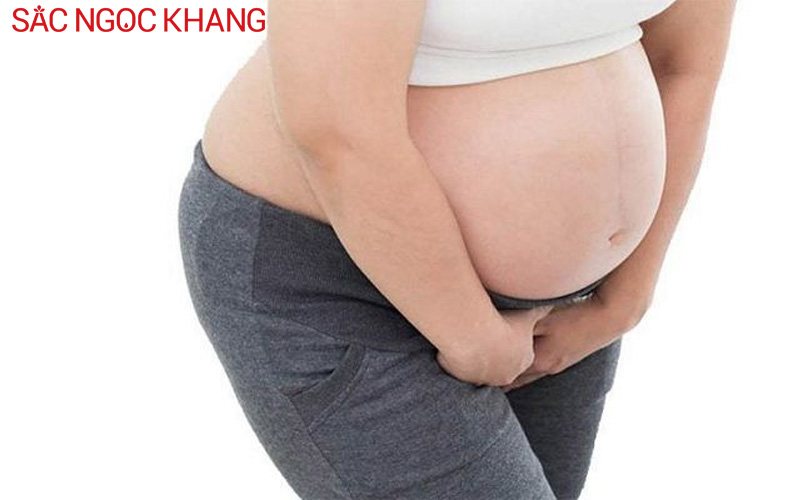 Bà bầu nên dùng dung dịch vệ sinh khi nào?