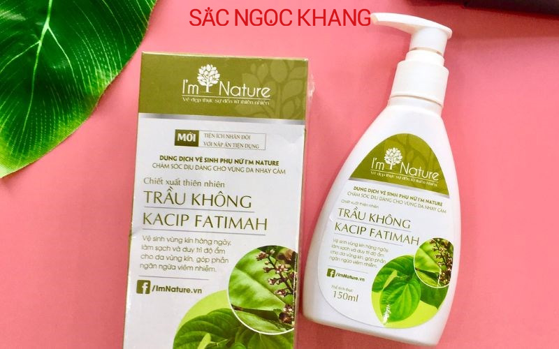 Dung dịch vệ sinh I'm Nature Trầu Không