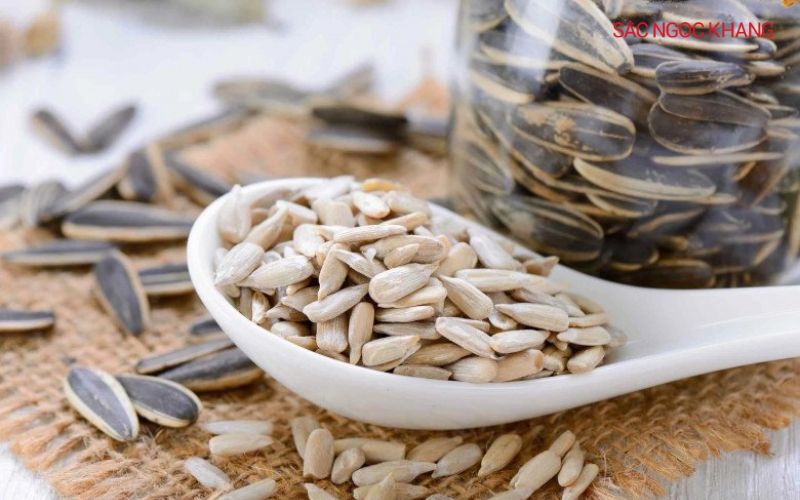 Hạt hướng dương sở hữu hàm lượng chất dinh dưỡng dồi dào