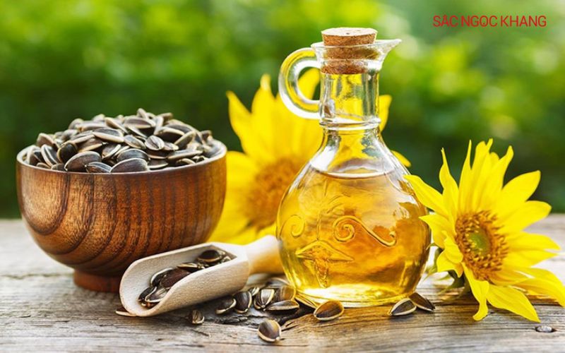 Dầu hạt hướng dương giúp dưỡng da