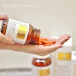 Combo Toàn Diện Mờ Nám, Đẹp Da Sắc Ngọc Khang: Nước tẩy trang 145ml, sữa rửa mặt 50g, nước hoa hồng 145ml, kem chống nắng 50g, kem dưỡng da ban đêm 10g, viên uống vi tảo lục 60v (phiên bản thường) - Ảnh 2