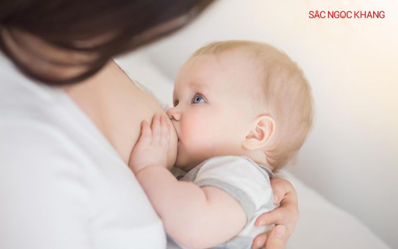 Phụ nữ có thai và cho con bú cần tham khảo ý kiến bác sĩ trước khi sử dụng L-cystine