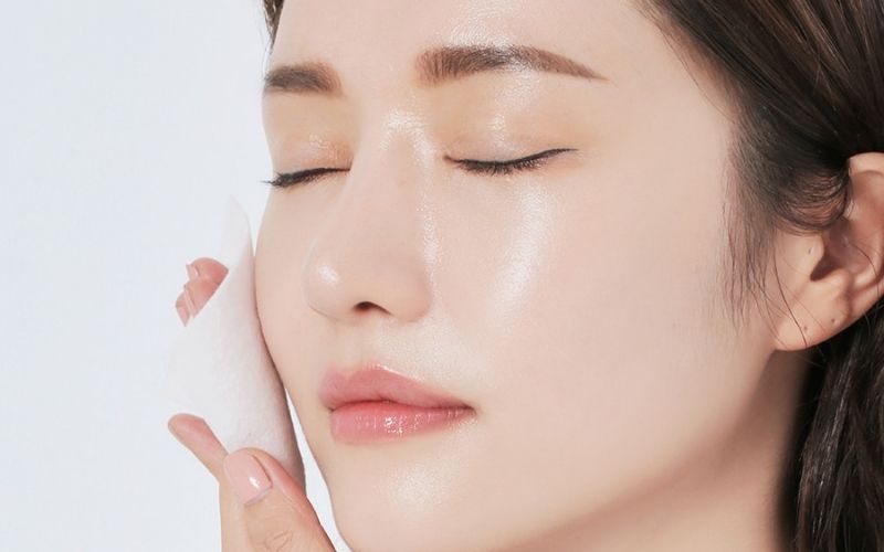 Thực chất không nên dùng mặt nạ bột mì trị mụn
