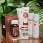 Combo Mờ Nám, Đẹp Da Sắc Ngọc Khang: Sữa Rửa Mặt 50g, Nước Tẩy Trang Thảo Dược 145ml, Nước Hoa Hồng Thảo Dược 145ml, Kem Dưỡng Da Ban Đêm 10g, Kem Chống Nắng "Sa Mạc", Viên Uống Sắc Ngọc Khang ++ 60v (Phiên bản cao cấp) - Ảnh 2