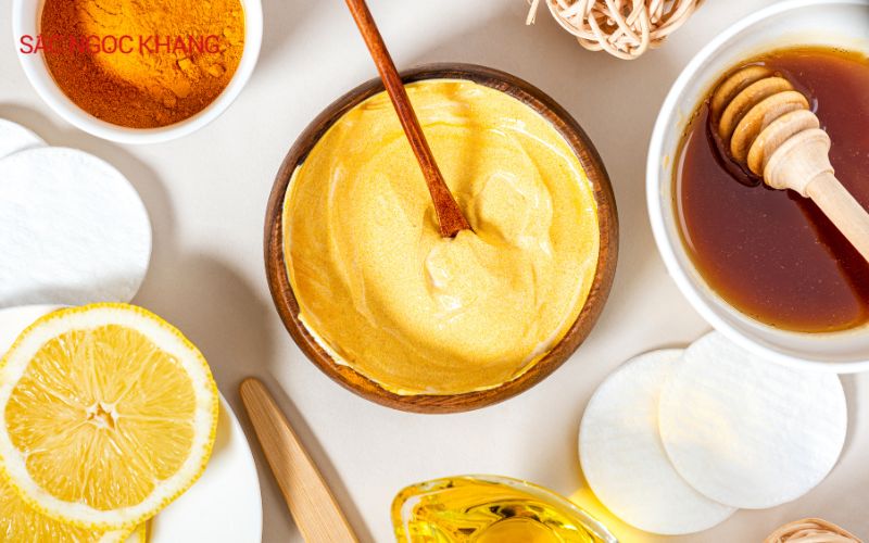 Cách trị nám sau sinh bằng nghệ tươi