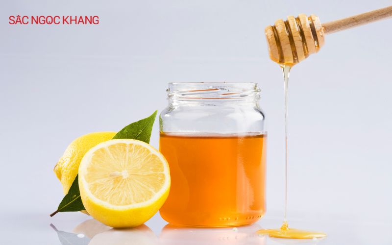 Sử dụng nước chanh mật ong